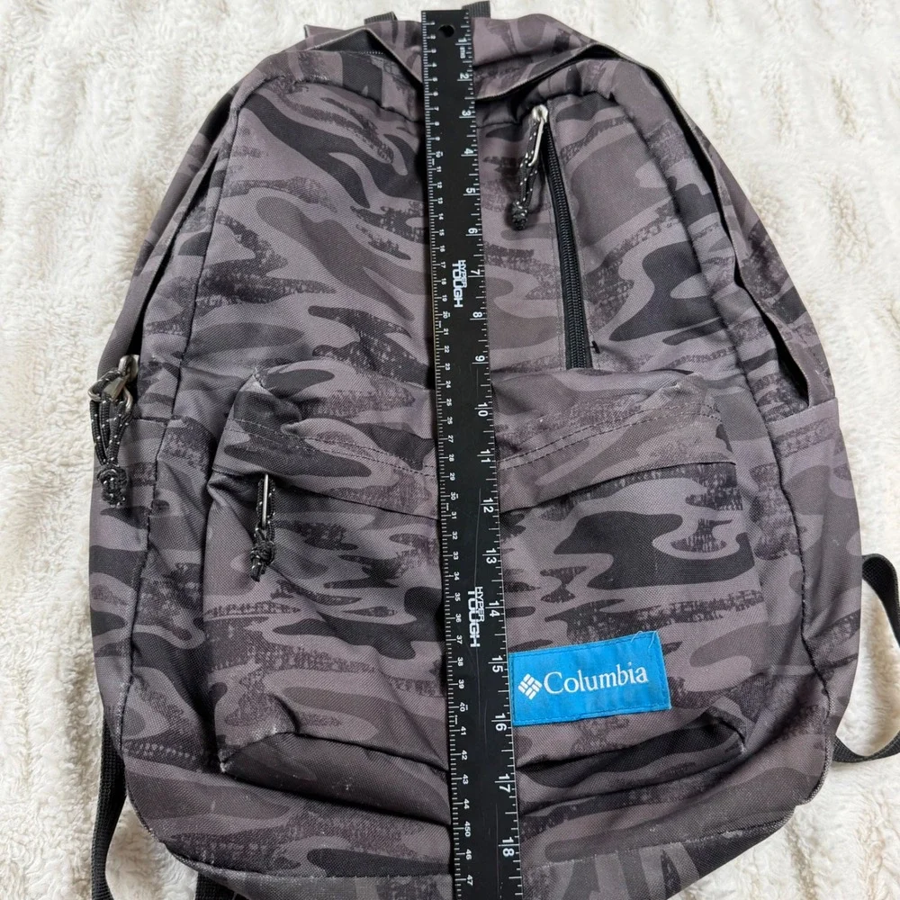 Columbia Grey Camo Backpack Laptop Sleeve School Bag Grey Black Camouflage